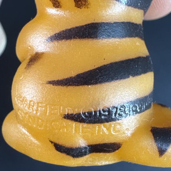 Vintage 80's Garfield & Odie Pencil Topper & Figurines, Rubber - Picture 11 of 14